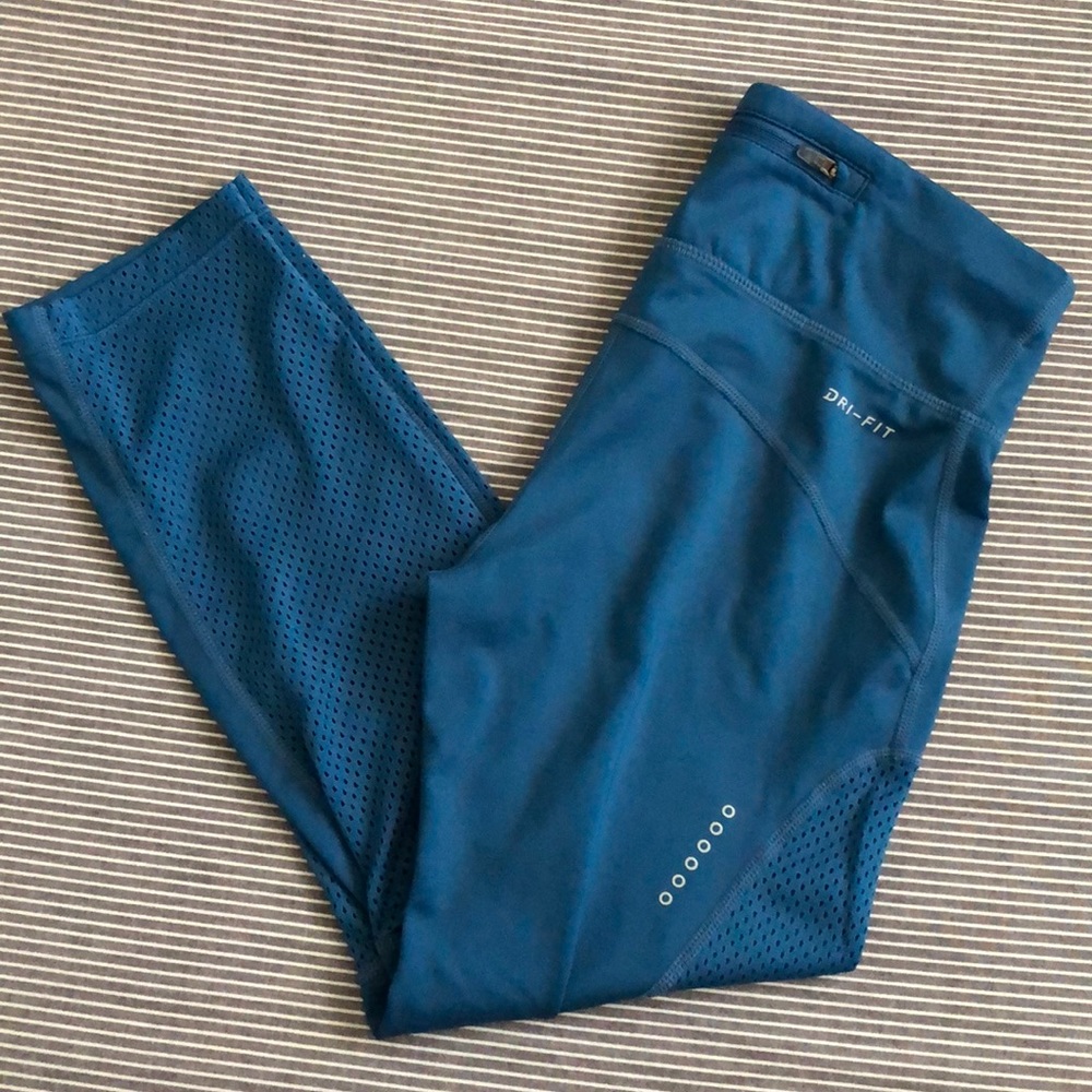 Nike Dri-Fit capri